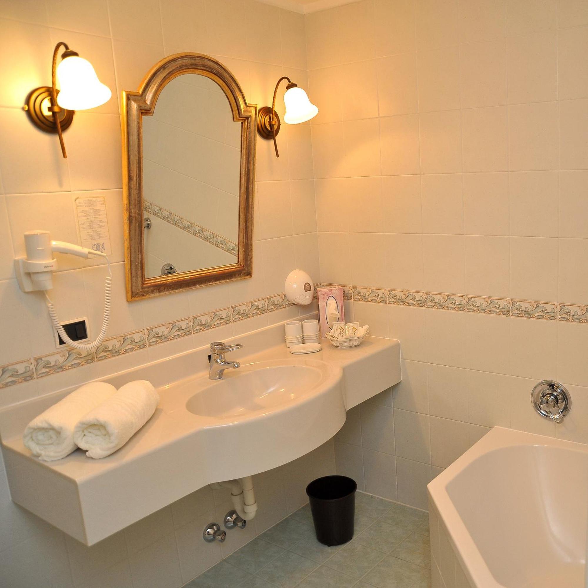 Hotel Berger Superior Riva di Tures Dış mekan fotoğraf