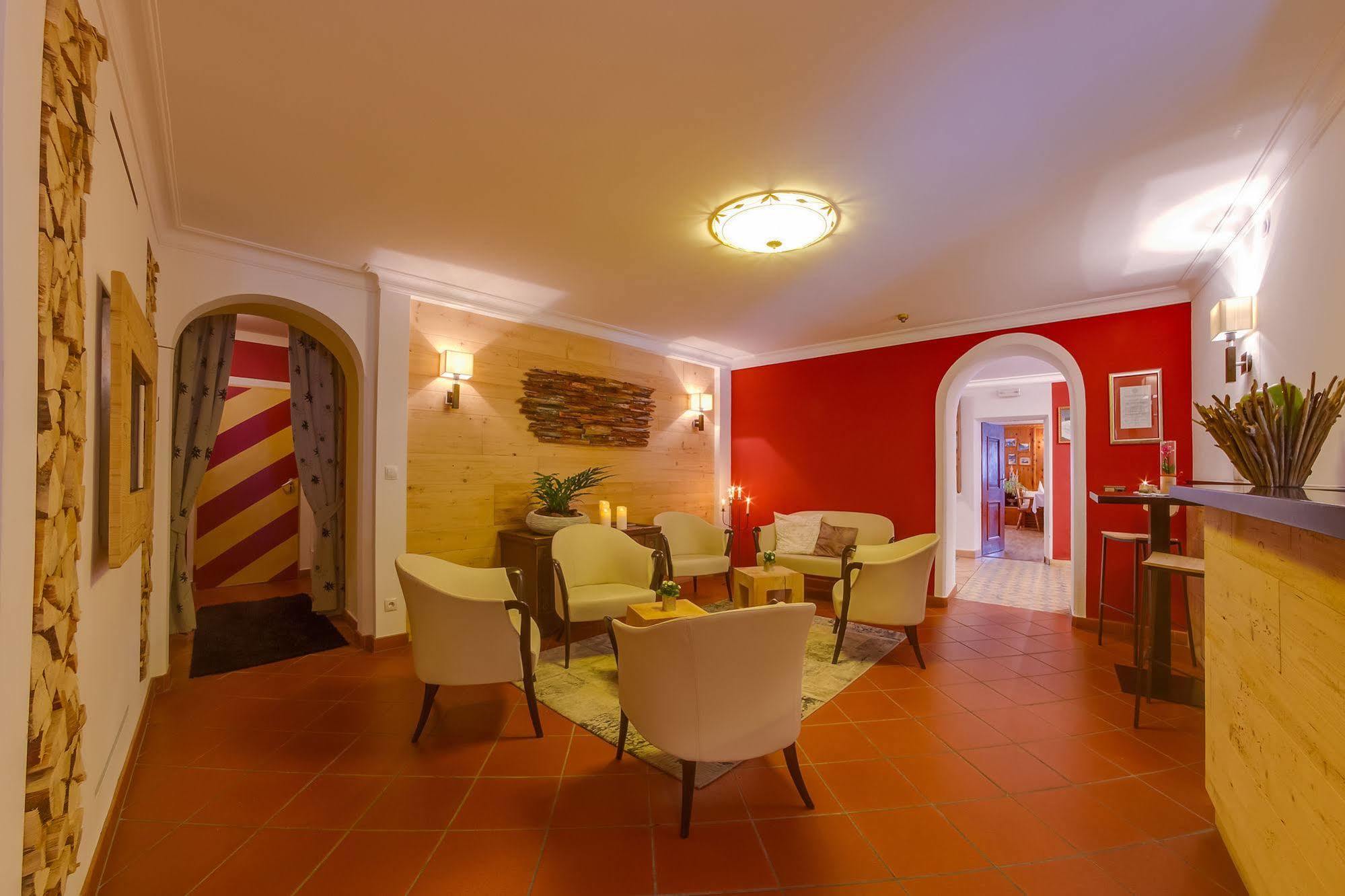 Hotel Berger Superior Riva di Tures Dış mekan fotoğraf